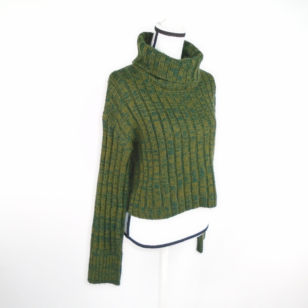 Urban Outfitters Sweater Small Chunky Turtle Neck